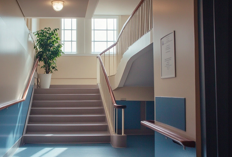 Nursing Home Handrail Installation ECONLEY TECHNOLOGY’s Trusted Safety for Elderly Care