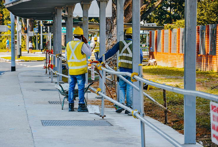 Custom Children's Safety Handrail: Secure & Stylish